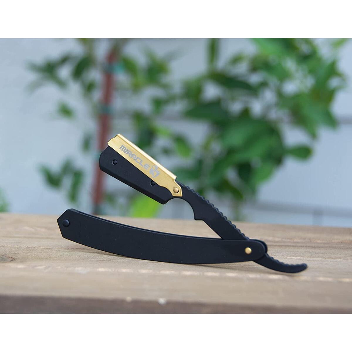 Black & Gold Straight Razor Kit Straight Edge Barber Razor Non-Slip Sustainable Metal Handle Professional Straight Razor Compatible with Replaceable Single Edge Straight Blades
